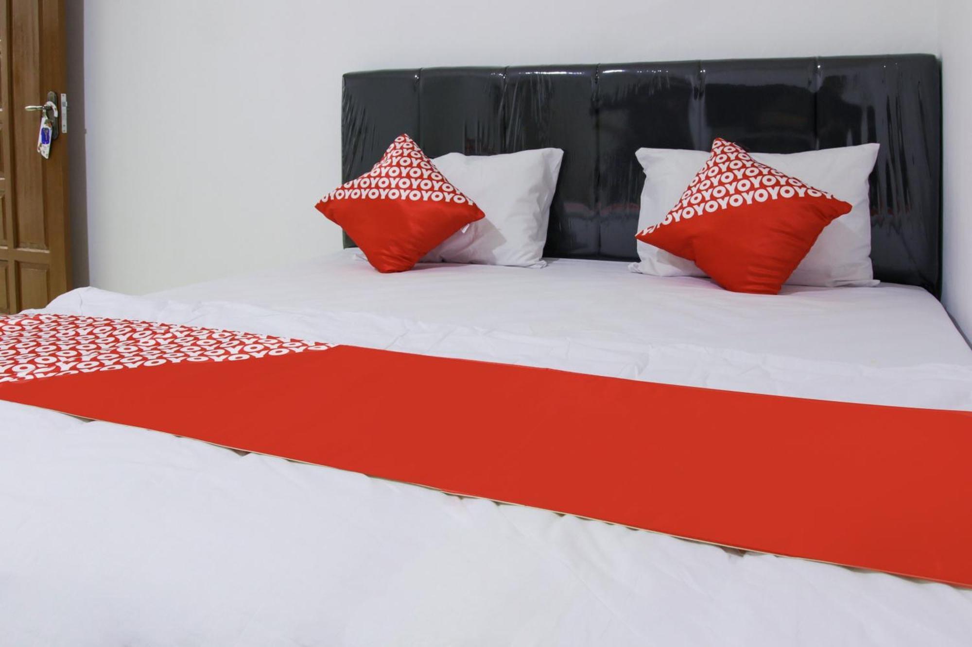 Hotel O Pa Baeng Baeng Near Rumah Sakit Faisal Formerly Guest House Cahaya 7296 Makassar Eksteriør billede