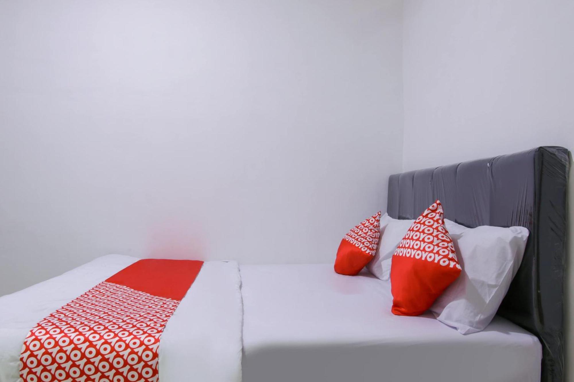 Hotel O Pa Baeng Baeng Near Rumah Sakit Faisal Formerly Guest House Cahaya 7296 Makassar Eksteriør billede